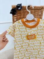 کد 3788 تیشرت شلوارک وارداتی خرسی FOLLOW - Image 5
